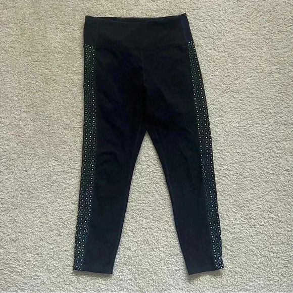 Nanette Lepore Black Mid Rise Leggings Pants Women’s Size Medium - Picture 3 of 15
